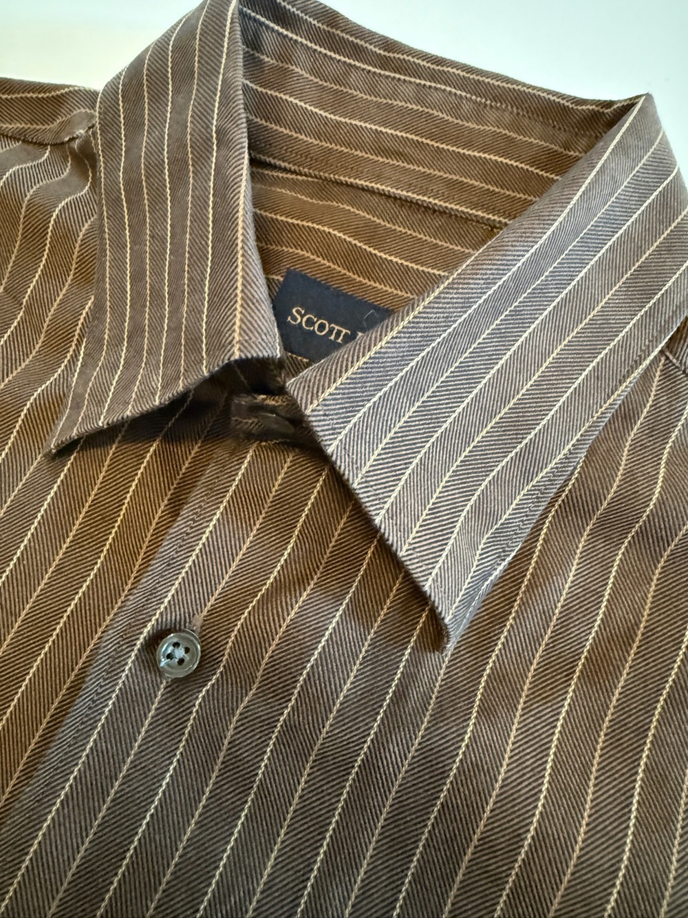 Scott Barber Men’s Dress Shirt – Size M – Brown/Tan Pinstripe
